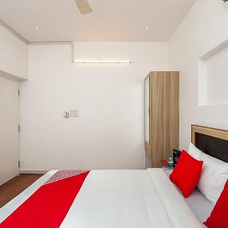 מלון צ'נאי Oyo Flagship 76653 Bali Beach House מראה חיצוני תמונה